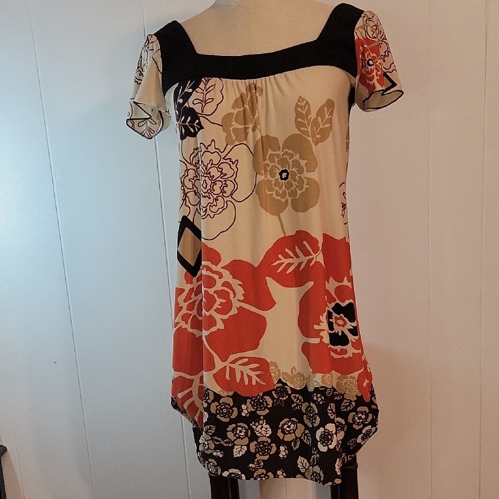 MXM Floral Print Tunic in Cream, Orange, and Black